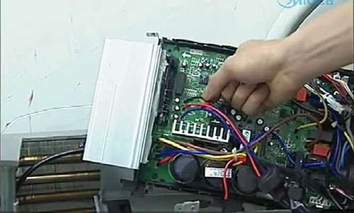 铁力美的空调电话是多少